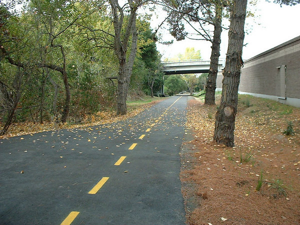 Safe Trail for Beginning Bicyclists